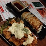 ちゃい九炉 - 餃子とチキン南蛮