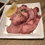 神田焼肉 俺の肉 - 