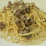 牛挽肉とキノコのクリームソース