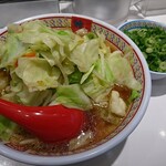 Doutomborikamukura - 野菜いっぱいラーメン＋小チャーシュー