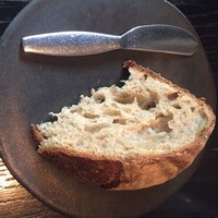 ラ・ボンヌターブル - 