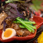 Yukimoto - 2019.11 信州高山村産アナグマ太もも肉の煮込み 赤からし水菜 牛蒡 鶉卵