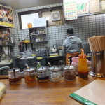 リトルバンコク - カウンター