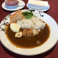 シェ・イノ - 