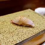 鮨匠 のむら - ［2019/10］寿司⑬ ほしがつおの握り 別名やいたがつお