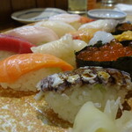 郷土料理おおとみ - 
