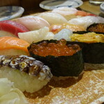 郷土料理おおとみ - 