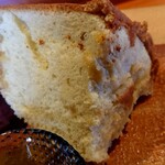 栄夏 - リンゴのシフォンケーキ めっさ厚切りにしてくれますた(笑)