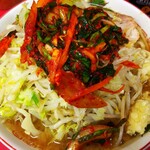 ラーメン二郎 - 小ラーメン＋葉葱キムチ