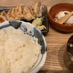 肉汁餃子のダンダダン - 