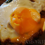 カレーやさん リトルショップ - 目玉焼き