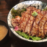 Sute-Ki Ando Hamba-Gu Hawai - ステーキ丼、豚汁