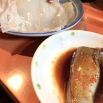 いか刺しはゴロ醤油で