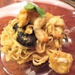 仁修樓 - 海老チリ伊府麺