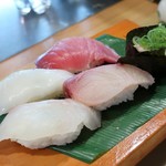 葵 - にぎり５貫盛り