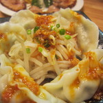 南湖 - 水餃子（特製ラー油）