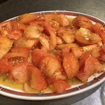 BAR NESTOR - トマト ◯ (オリーブオイルと塩のシンプルな味付け)