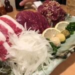 馬肉料理専門店さくら - 馬刺し三種盛り
