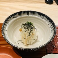 対馬のどぐろとイカ活き造り 博多 魚蔵 都ホテル店 - 