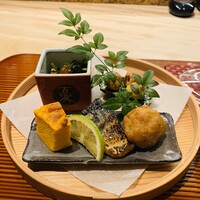 対馬のどぐろとイカ活き造り 博多 魚蔵 都ホテル店 - 