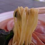 Kibakouembaiten - チャーシュー麺の麺アップ