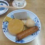 伊勢屋酒店 - おでん。