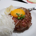 焼肉ぽんが - 炙りユッケ