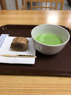 Iori Cafe - 