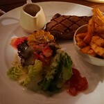 Toepak Bar&Dine - 1909_Toepak Bar & Dine SCBD_AUS BEEF SIRLOIN@185,000Rp(オーストラリアサーロインステーキ)