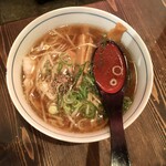 ホルモン豚金 - 中華そば