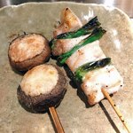 炭家 - 椎茸の肉詰めと豚バラ（だったかな。）