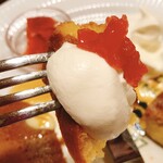 宇治紅茶館 イチマツクッキー - 究極のホットケーキに、生クリームと自家製リンゴジャムをのせてみました！