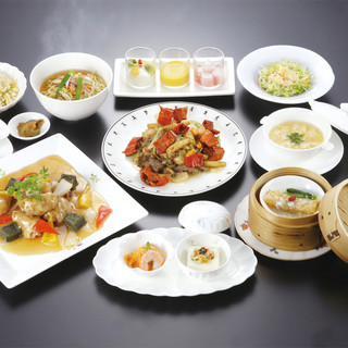 飲茶選擇豐富，午餐人氣的【水仙午餐】