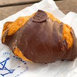 Pastisseria Hofmann  - チョコレートのクロワッサン €2.8 3.5