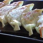 醤油専科 仙人掌 - 餃子　350円