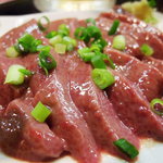 もつやき 石松 - レバ刺し