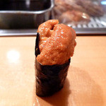 鮨処寿司大 - 馬糞雲丹です。