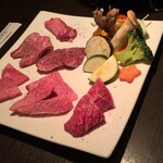 Sumibiyakiniku Hiyoriya - 