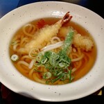 udonsakabahachiman - 天ぷらうどん。つゆが濃いです。