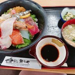 寿司と魚料理魚々や - 