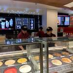 Häagen-Dazs - いつものラムレーズンとクッキー&クリーム(^_^;)