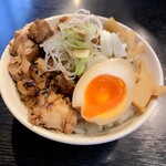 青竹手打ちラーメン 大和 - チャーシュー丼