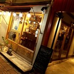 九嶺ビールスタンド mugi - 店舗外観