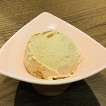 Kagoshima brown sugar ice cream ¥480 (tax not included) ¥528 (tax included)
