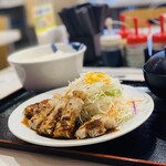 松屋 - トン