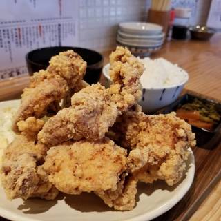 このボリューム！サクサクじゅわーのから揚げ！