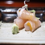 銀座 しのはら - 造り　淡路産鯛昆布〆　カラスミ巻き