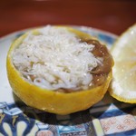 銀座 しのはら - 凌ぎ　毛ガニの焼き柚子釜　ナメコみぞれ煮　すし飯