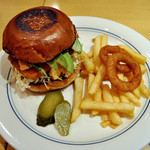 レイヤーズ - エビカツアーモンド アボガドトッピング