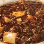 ゴールデンユニコーン - 自家製甜麵醬とブラックビーンズの麻婆豆腐